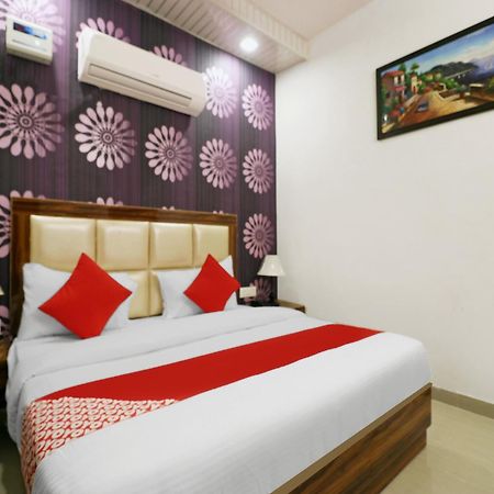 Hotel O Sangeet 法里达巴德 外观 照片