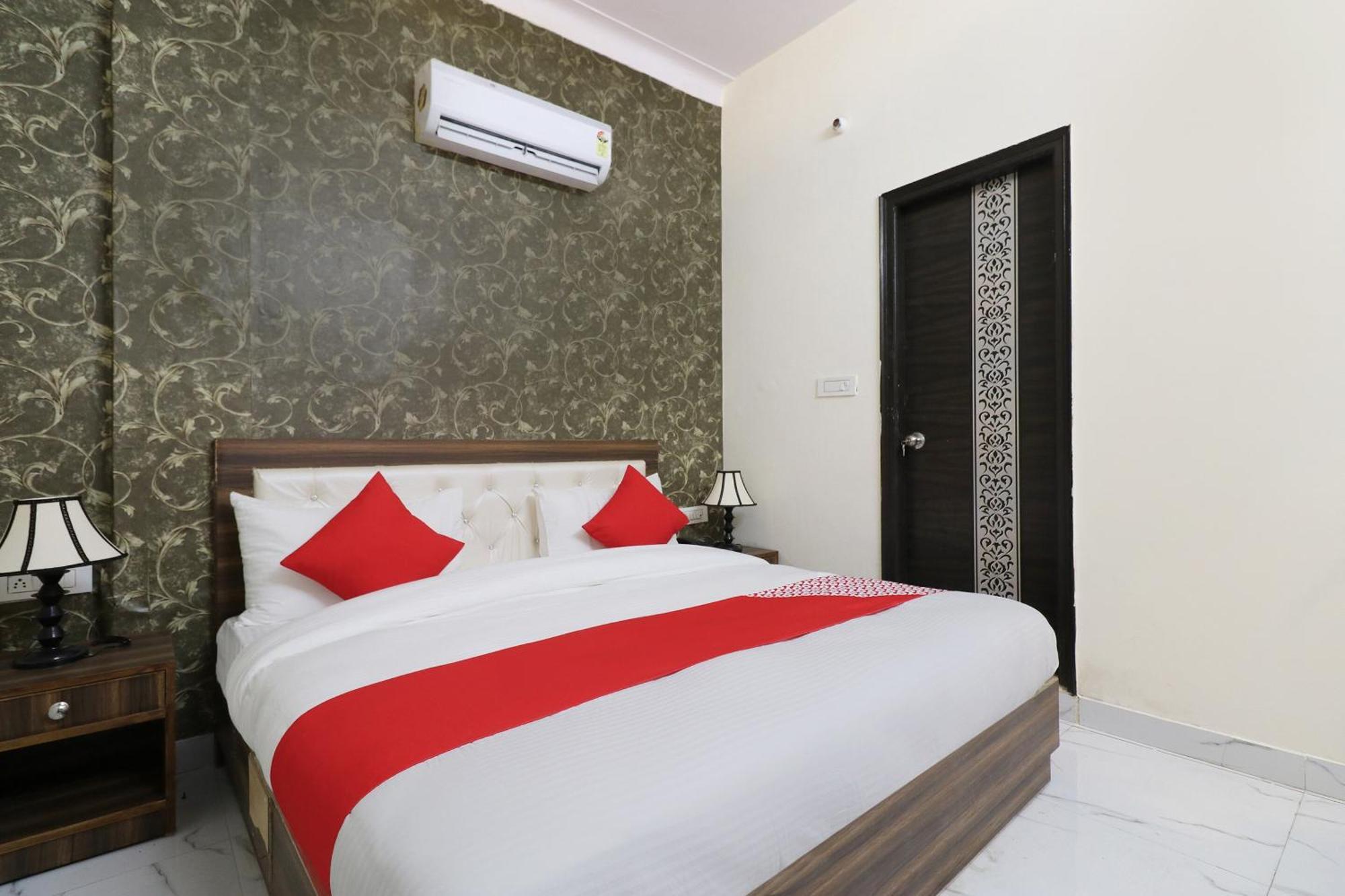 Hotel O Sangeet 法里达巴德 外观 照片