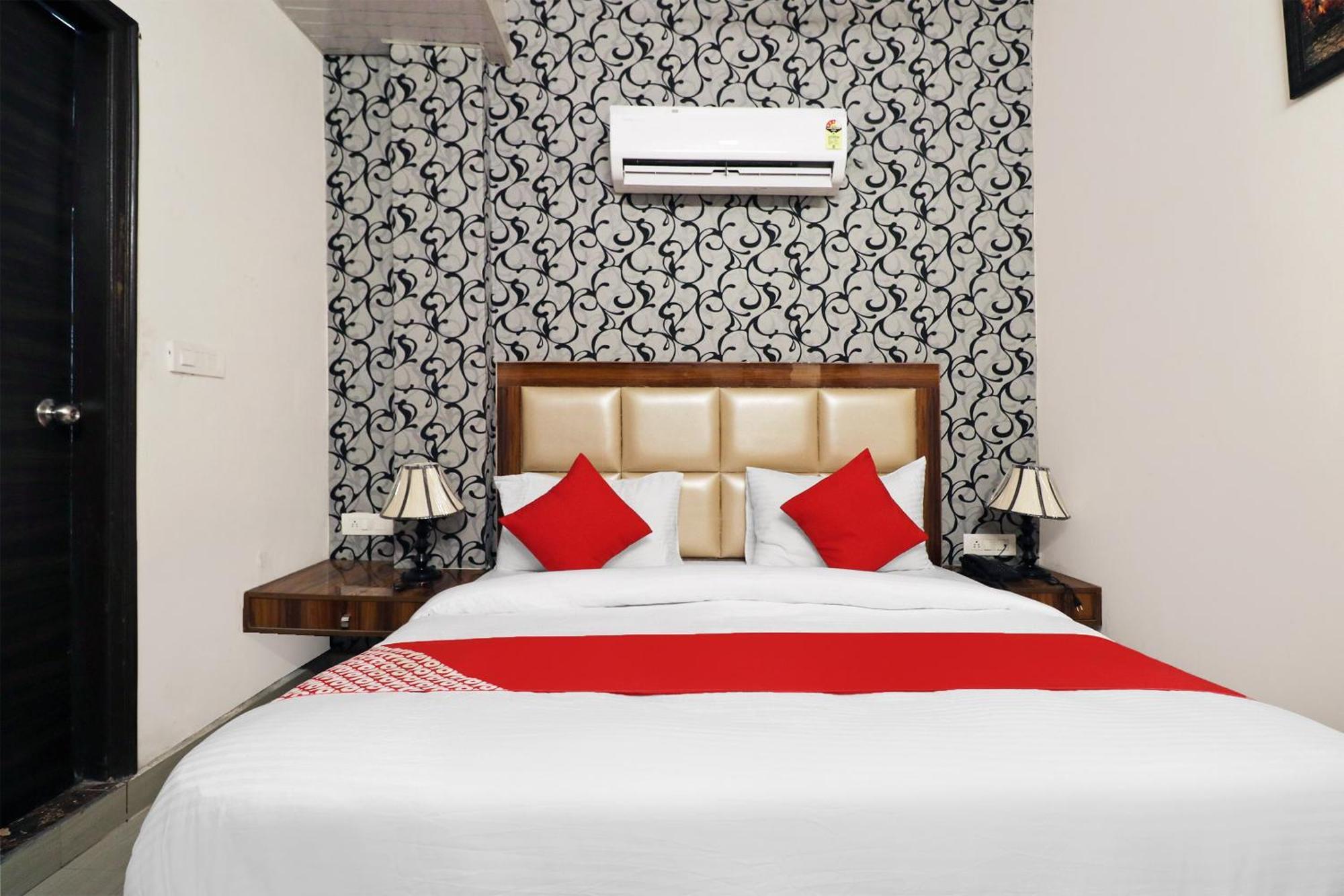 Hotel O Sangeet 法里达巴德 外观 照片