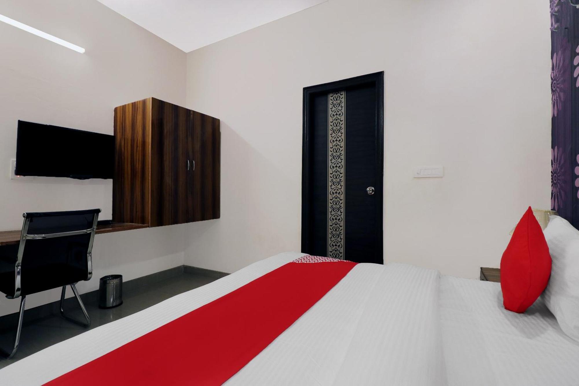 Hotel O Sangeet 法里达巴德 外观 照片