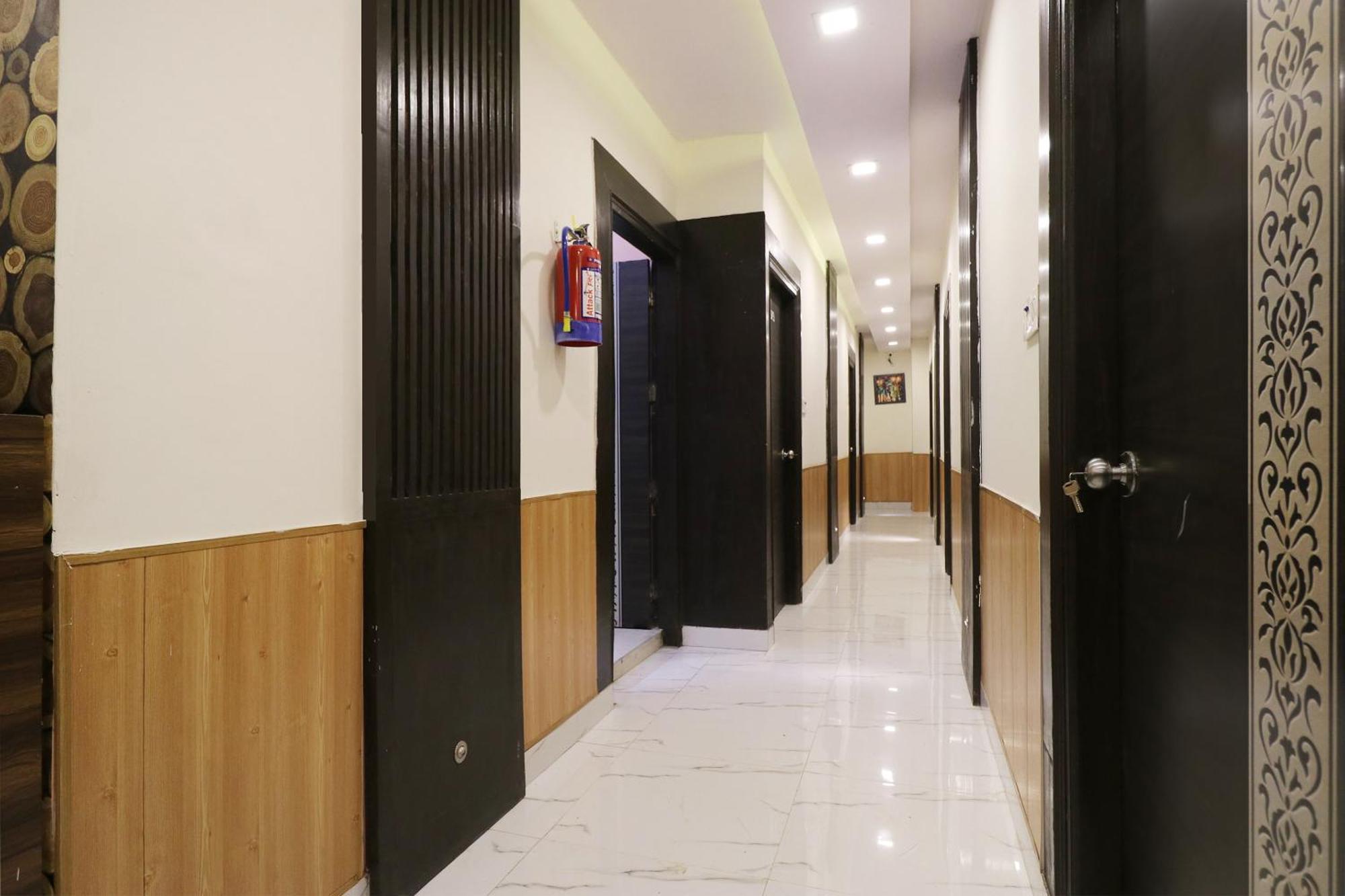 Hotel O Sangeet 法里达巴德 外观 照片