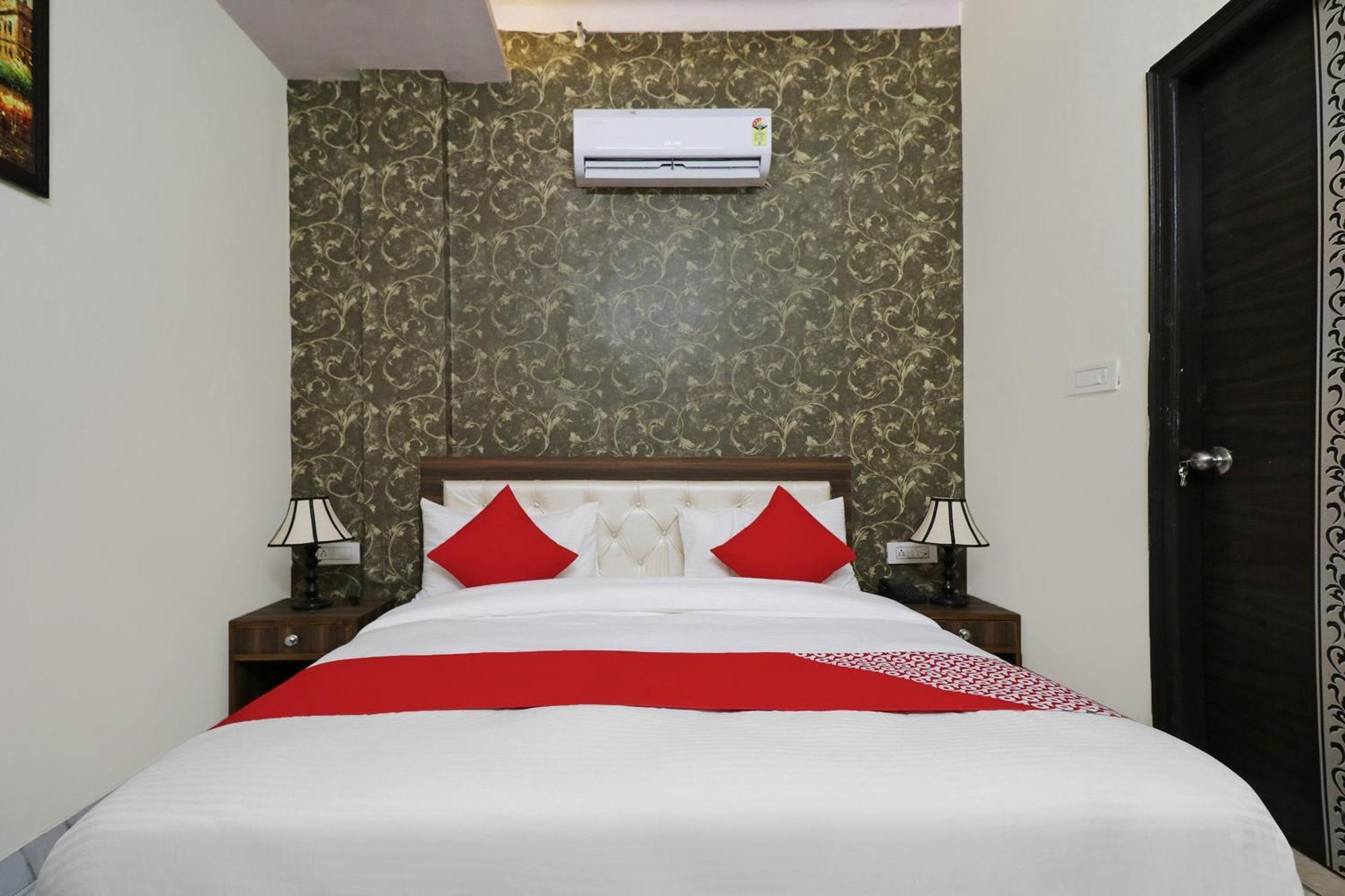 Hotel O Sangeet 法里达巴德 外观 照片